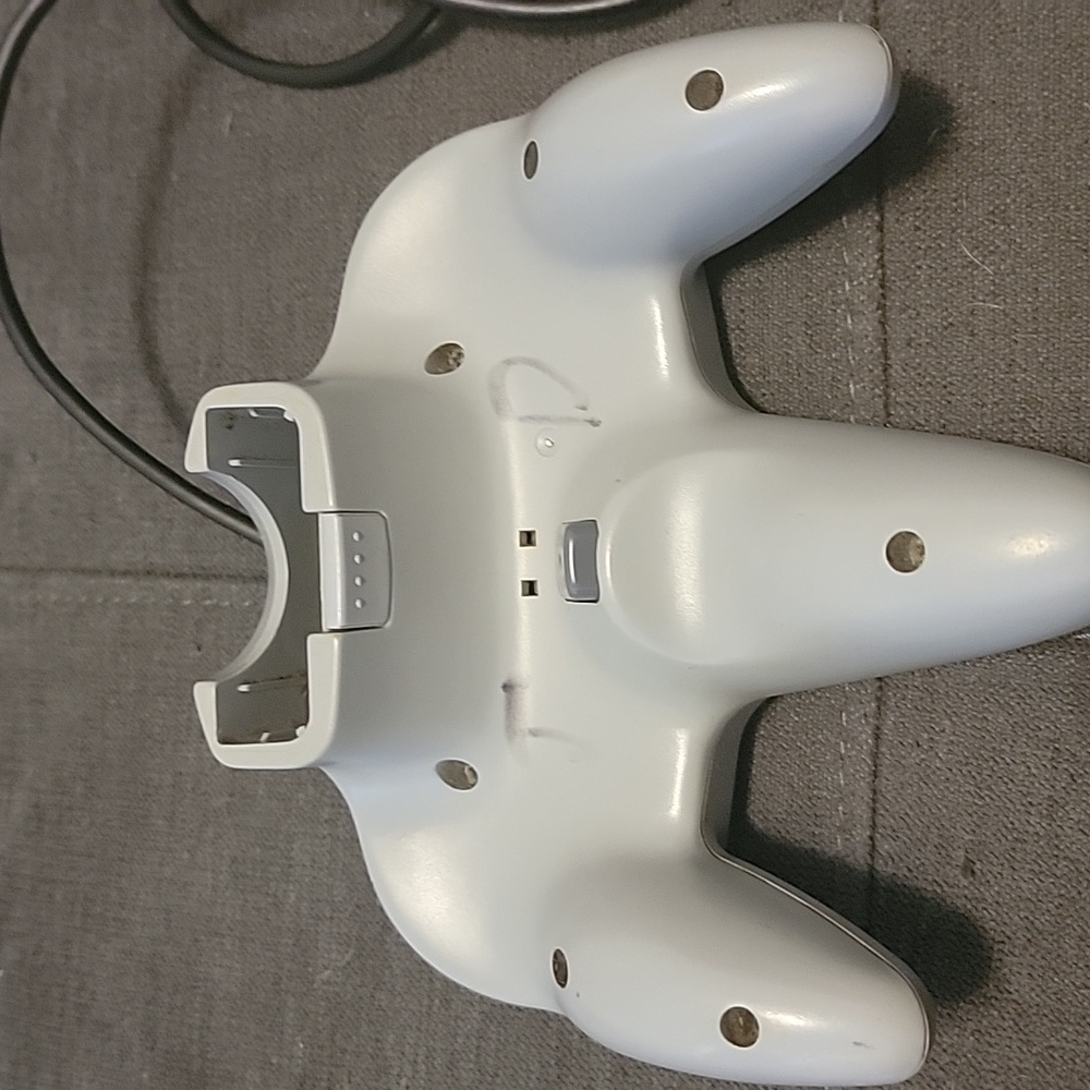 N64 Controller - Picture 2 of 2